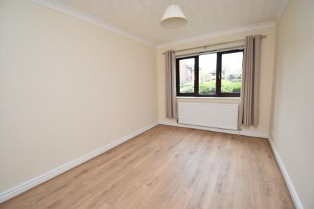 2 bedroom Flat to let in Glendenning Road, Norwich, NR1