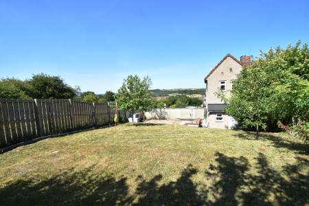 2 bedroom Semi-detached house for sale in Jubilee Crescent, Sherburn Hill, DH6