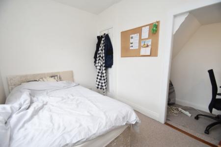 4 bedroom Semi-detached house for sale in Long Acres, Durham, DH1