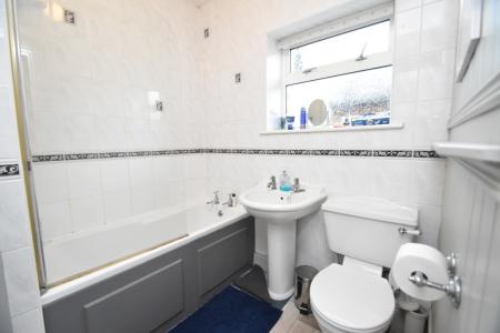 4 bedroom Semi-detached house for sale in Long Acres, Durham, DH1
