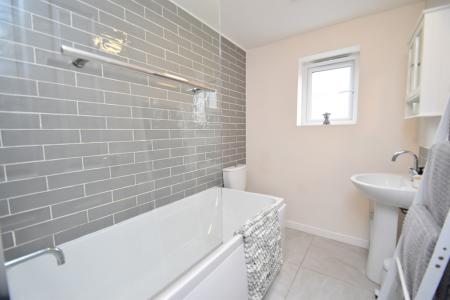 3 bedroom Semi-detached house for sale in Oldwood Close, Newton Aycliffe, DL5 4FA