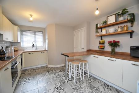 3 bedroom Semi-detached house for sale in Oldwood Close, Newton Aycliffe, DL5 4FA