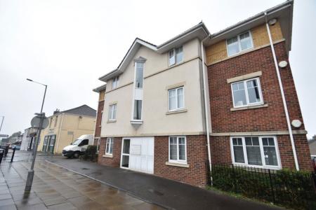 1 bedroom Property to let in Kings Court - DL16
