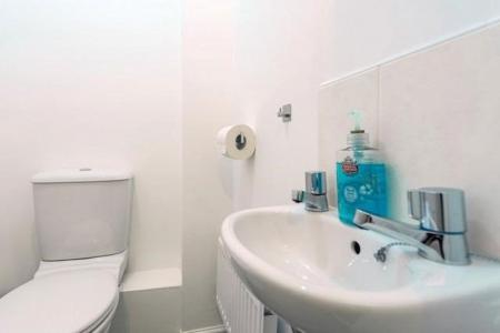 3 bedroom Property to let in Grange Way - DH6