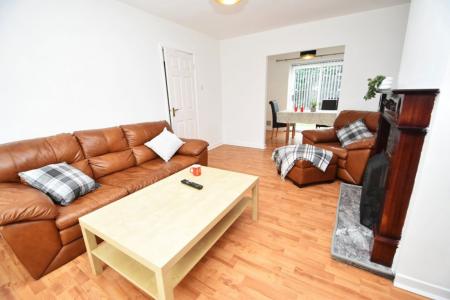 2 bedroom Property to let in Pilgrims Way - DH1