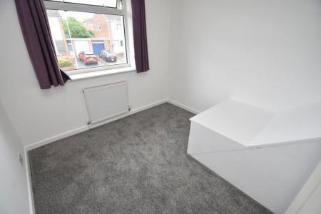 2 bedroom Property to let in Pilgrims Way - DH1