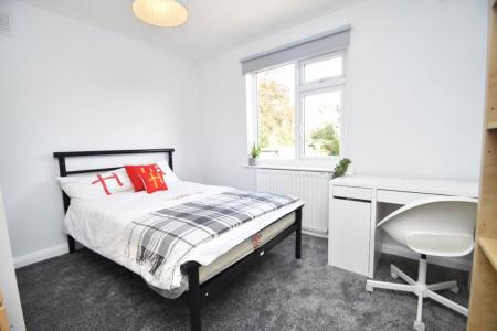 6 bedroom Property to let in Homer Terrace, DH1 4JT