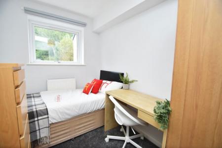 6 bedroom Property to let in Homer Terrace, DH1 4JT