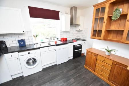 2 bedroom Property to let in Kepier Crescent - DH1