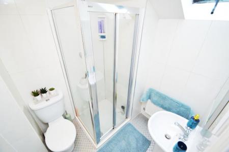 5 bedroom Property to let in Gilesgate, Durham, DH1