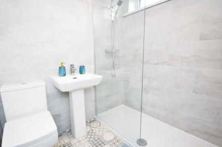 2 bedroom Property to let in Prebends Field - DH1