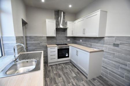 3 bedroom Property to let in Edward Street - DH7