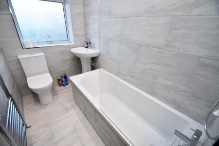 3 bedroom Property to let in Edward Street - DH7