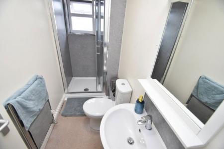 7 bedroom Property to let in Wynyard Grove - DH1