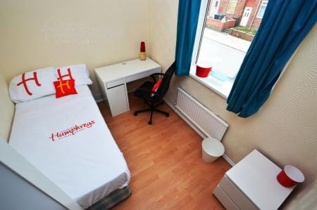 4 bedroom Property to let in Bradford Crescent, Durham, DH1