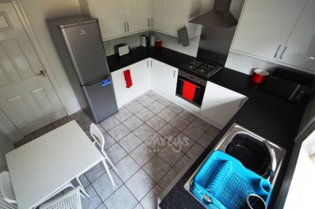 4 bedroom Property to let in Bradford Crescent, Durham, DH1