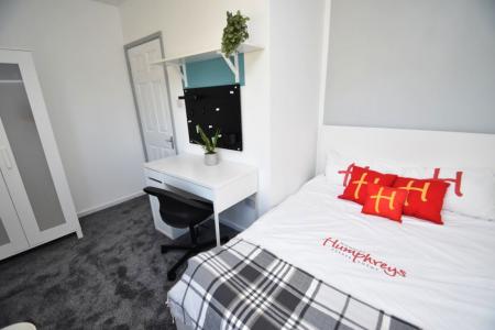 4 bedroom Property to let in Wakenshaw Road, Durham, DH1