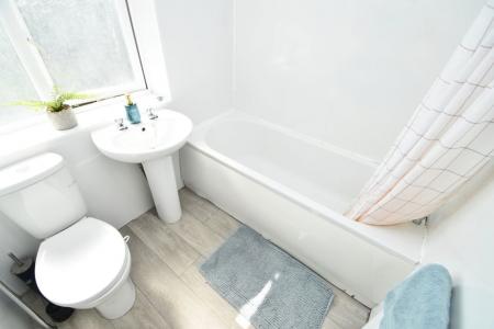 4 bedroom Property to let in Kepier Crescent, Durham, DH1