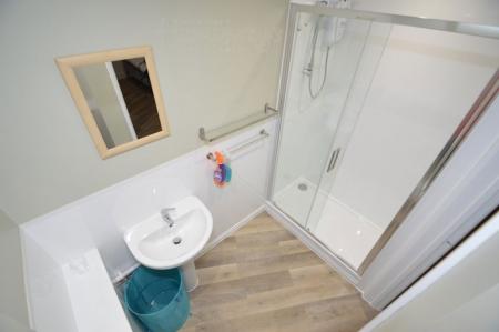 1 bedroom Studio flat to let in Marshall Terrace, DH1