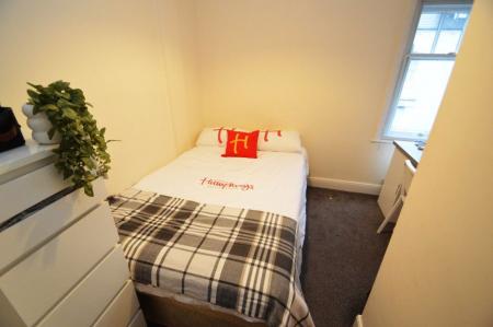 5 bedroom Property to let in Gilesgate, Durham, DH1