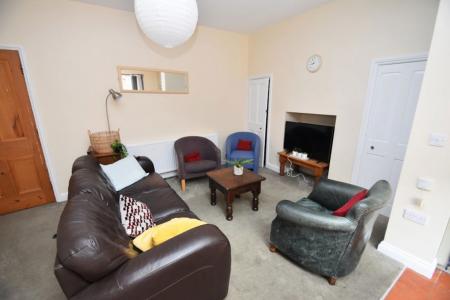 6 bedroom Property to let in East Atherton Street - DH1