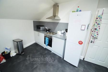 2 bedroom Property to let in Kilmacar House, Nevilles Cross