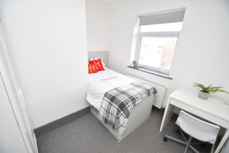 4 bedroom Property to let in Bradford Crescent, Durham, DH1