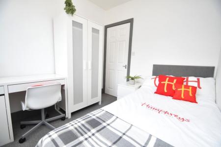 4 bedroom Property to let in Bradford Crescent, Durham, DH1