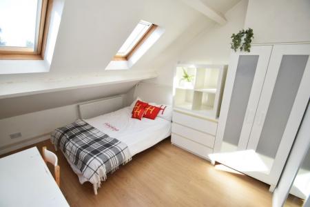 4 bedroom Property to let in Malvern Villas, Gilesgate DH1