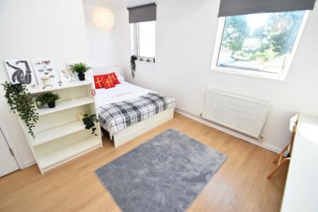 4 bedroom Property to let in Malvern Villas, Gilesgate DH1