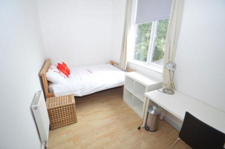 4 bedroom Property to let in Malvern Villas, Gilesgate DH1