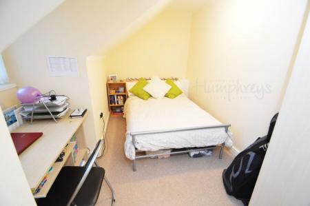 5 bedroom Property to let in Mayorswell Field, Durham, DH1