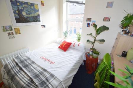 6 bedroom Property to let in Hawthorn Terrace, Durham, DH1