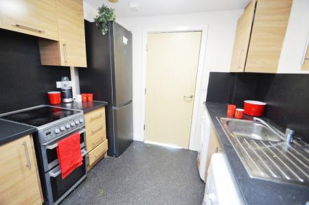 6 bedroom Property to let in The Hallgarth, Durham, DH1