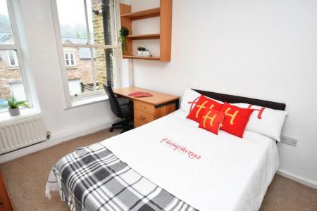 6 bedroom Property to let in The Avenue, Durham, DH1