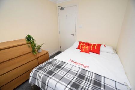 5 bedroom Property to let in Allergate, Durham, DH1