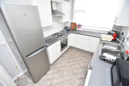 4 bedroom Property to let in Lambton House - DH1