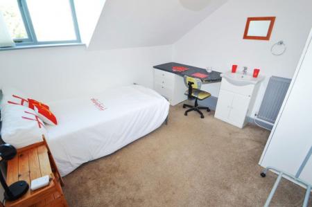 4 bedroom Property to let in Magdalene Heights, Durham, DH1