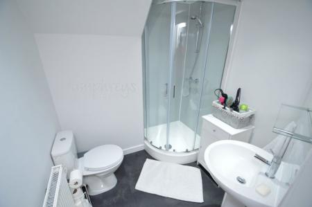 1 bedroom Property to let in Kilmacar House, Nevilles Cross