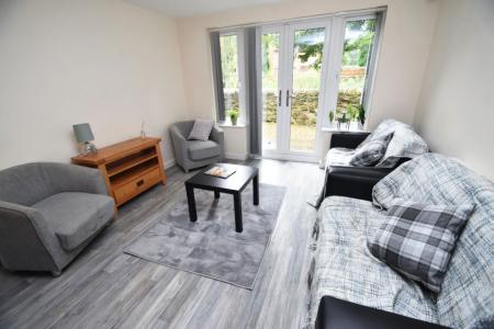 6 bedroom Property to let in Oswald Court, Durham, DH1