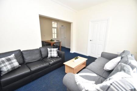 5 bedroom Property to let in Crossgate, Durham. DH1