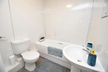 6 bedroom Property to let in Atherton Street, Durham, DH1