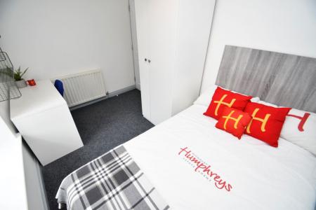 7 bedroom Property to let in Hallgarth Street, Durham, DH1