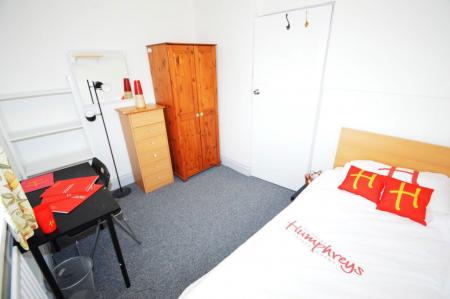 6 bedroom Property to let in Cedar Drive, Durham, DH1