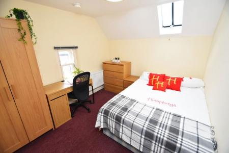 6 bedroom Property to let in Finlay House, Durham, DH1