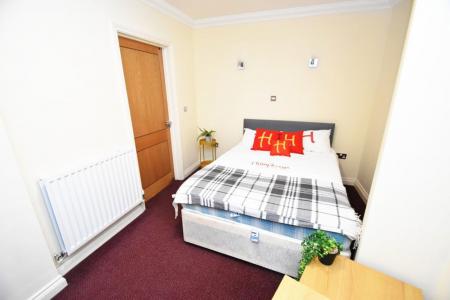 6 bedroom Property to let in Finlay House, Durham, DH1