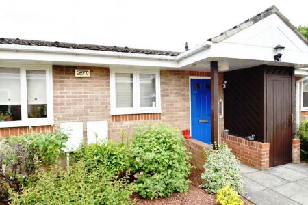 2 bedroom Property to let in HYLTON COURT - DH1