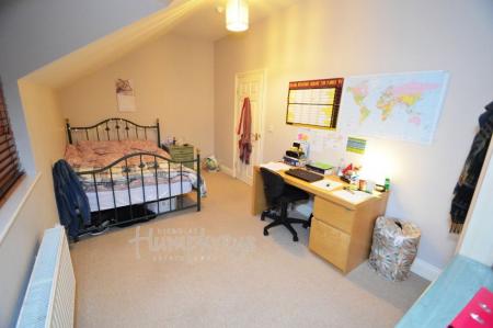 7 bedroom Property to let in Crossgate Peth, DH1