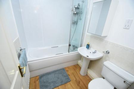 2 bedroom Property to let in Harrison House - DH1