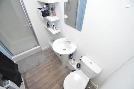 6 bedroom Property to let in Donnini Place - DH1